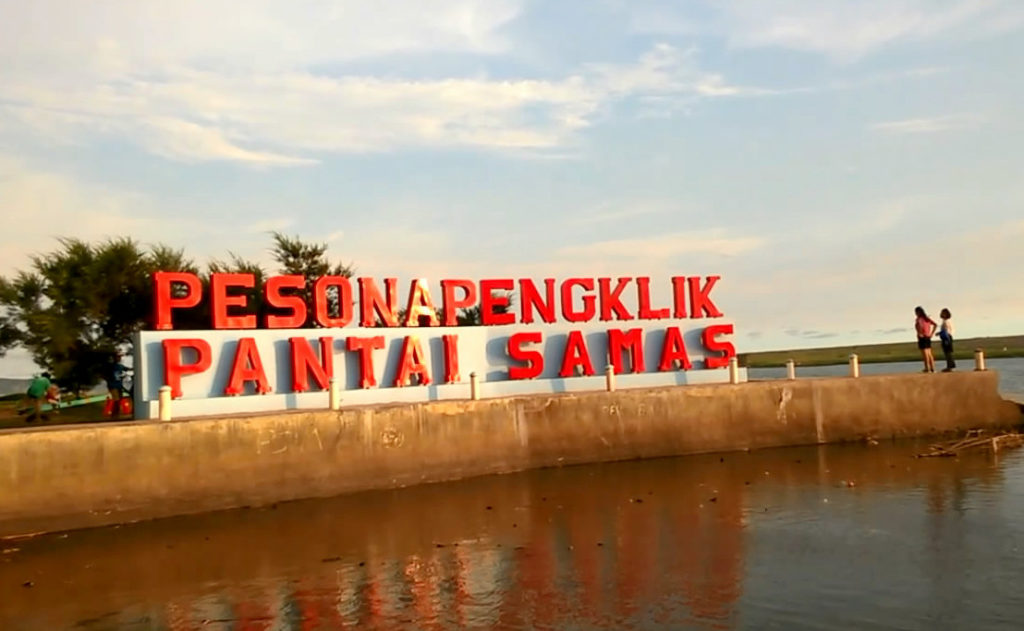Pesona Pengklik Pantai Samas