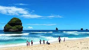 Pantai Goa Cina Malang